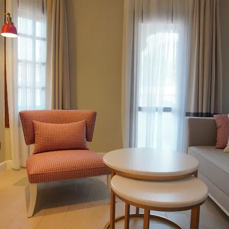 Jasmine Akyaka アパート *